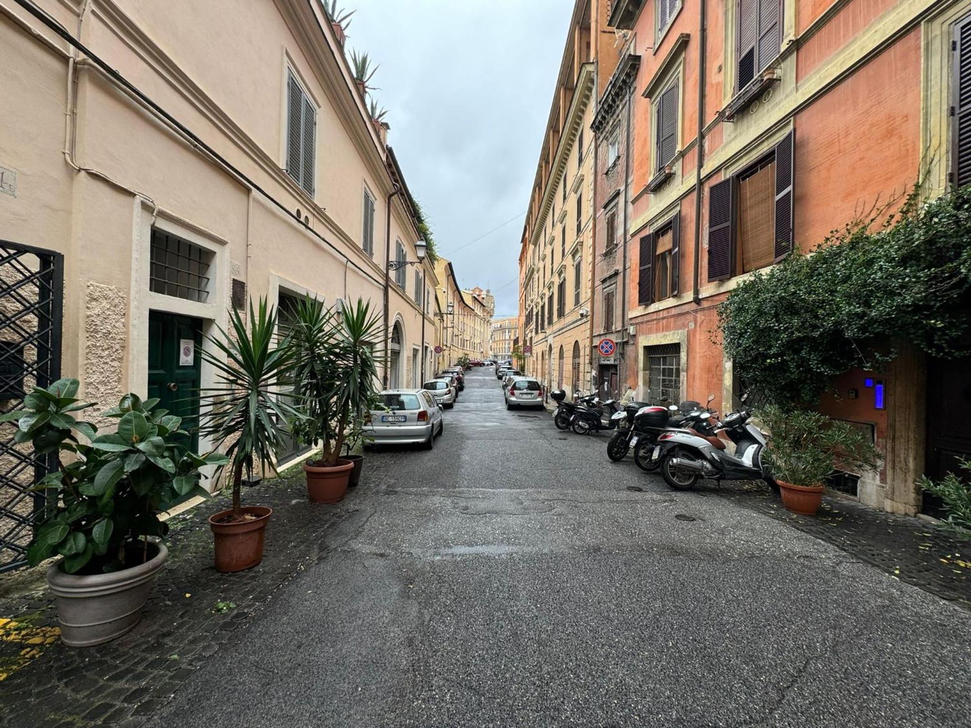 Le Due Torri In Rione Monti Apartamento