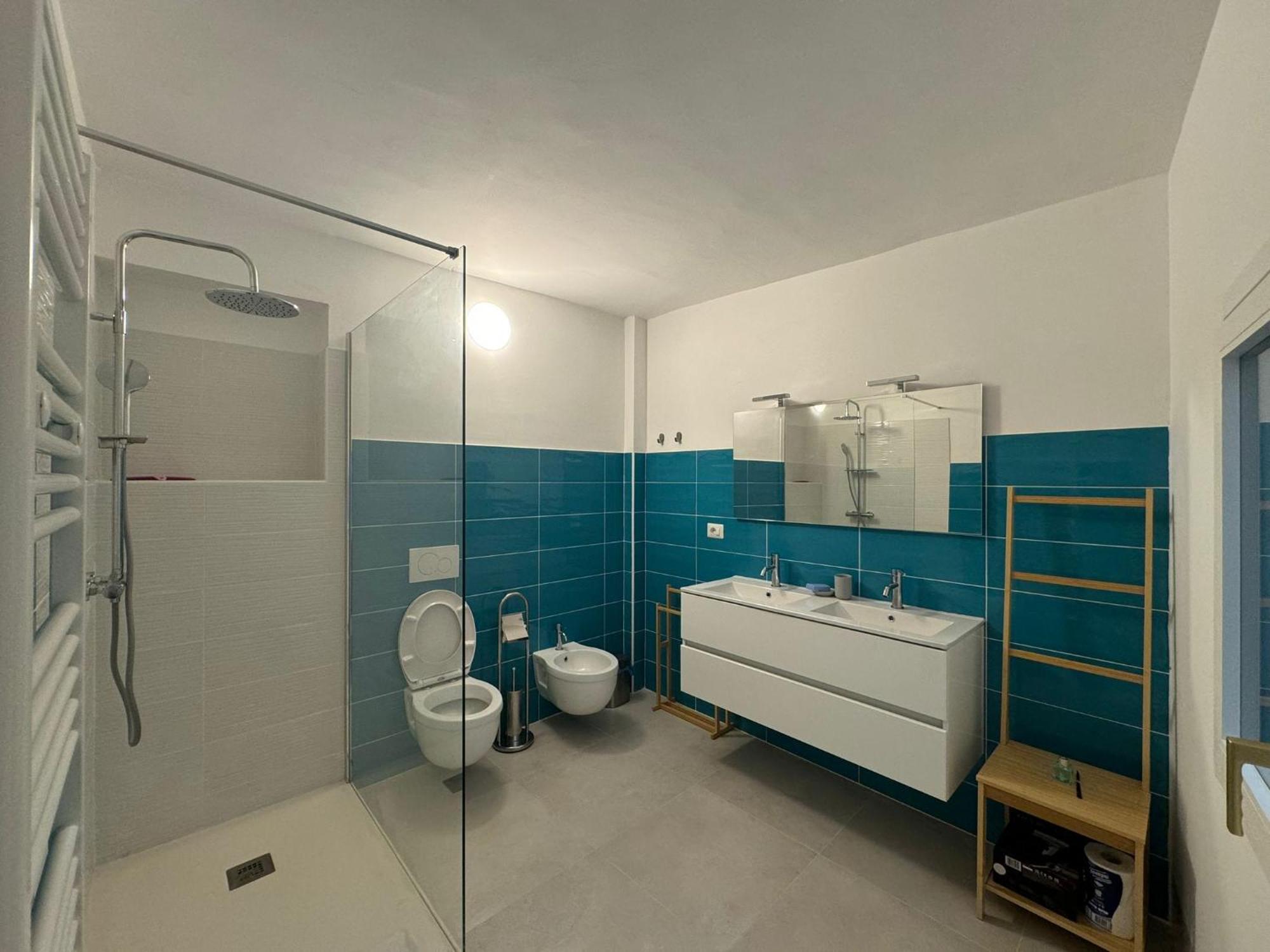 Le Due Torri In Rione Monti * Roma